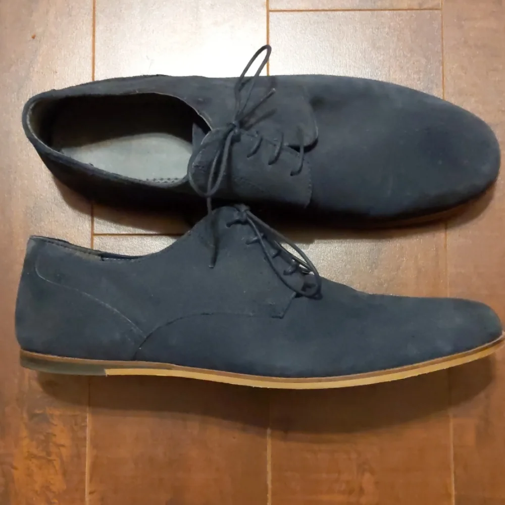 Hawkins McGill blue suede shoes